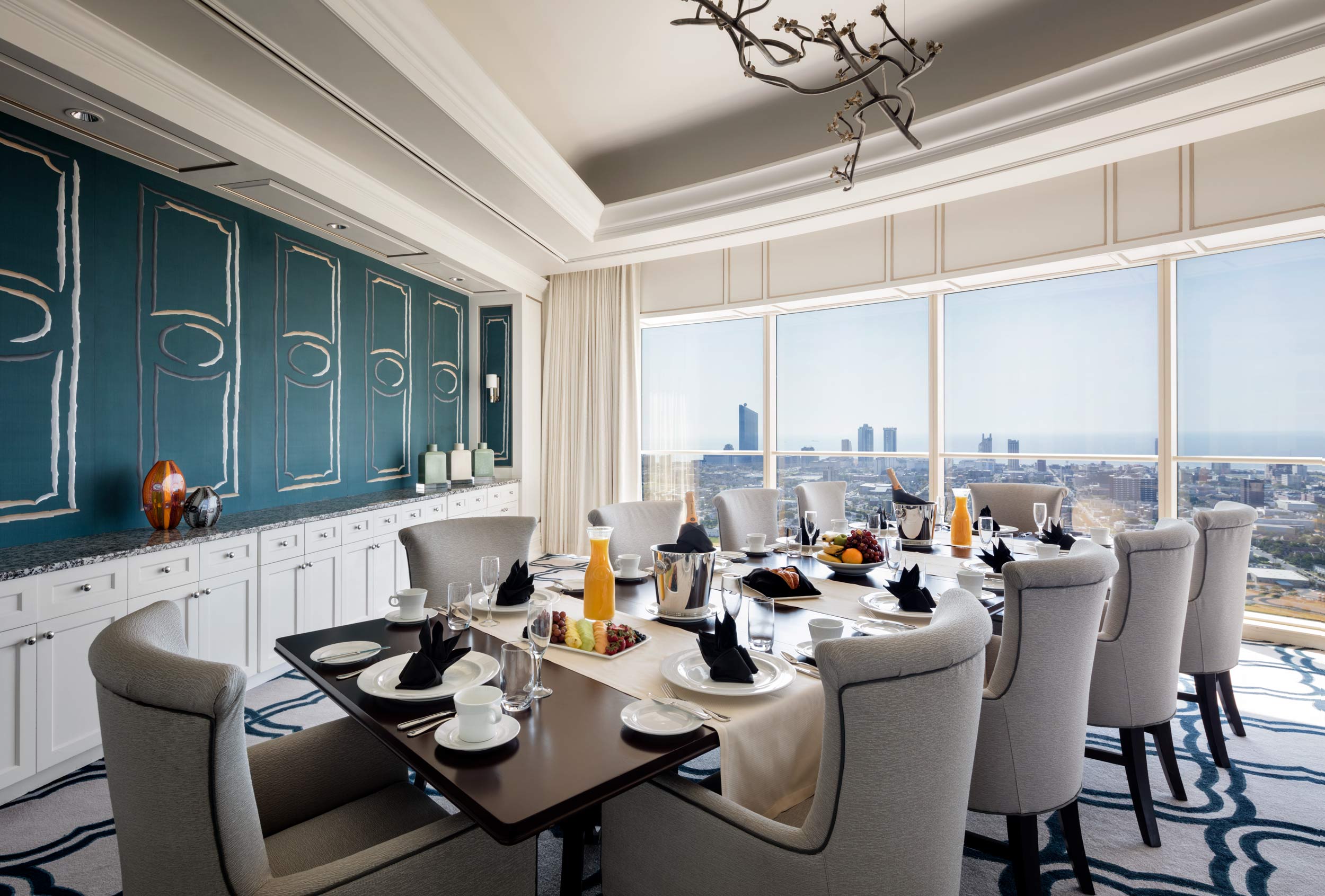 High Roller Suite with Ocean Views